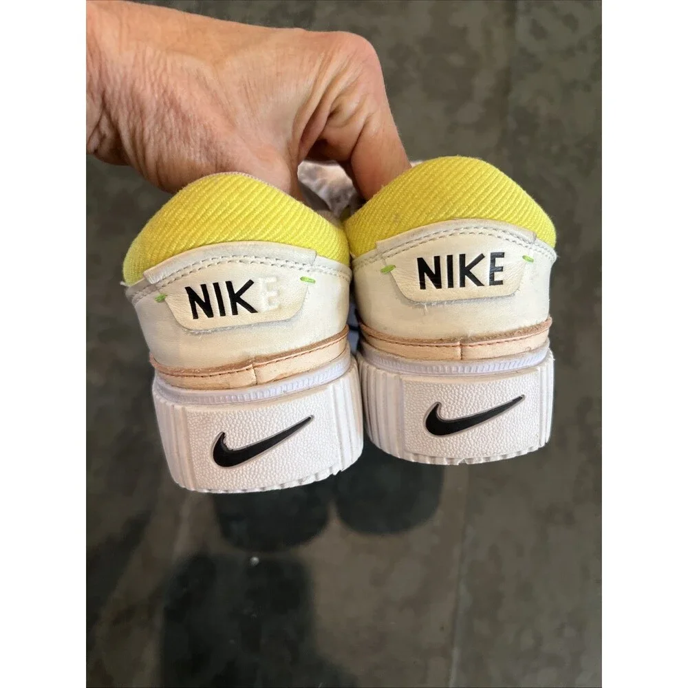 Nike Platform Athletic Sneakers Sz 8  Ladies